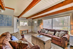 Family-Friendly Westport Home Less Than 1 Mi to Beach